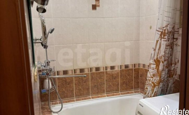 2-комн квартира ул Комарова, 110А,  д. 110А