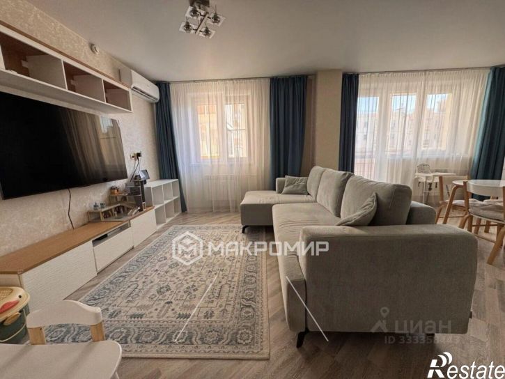 2-комн квартира ул Лазурная, 4,  д. 4