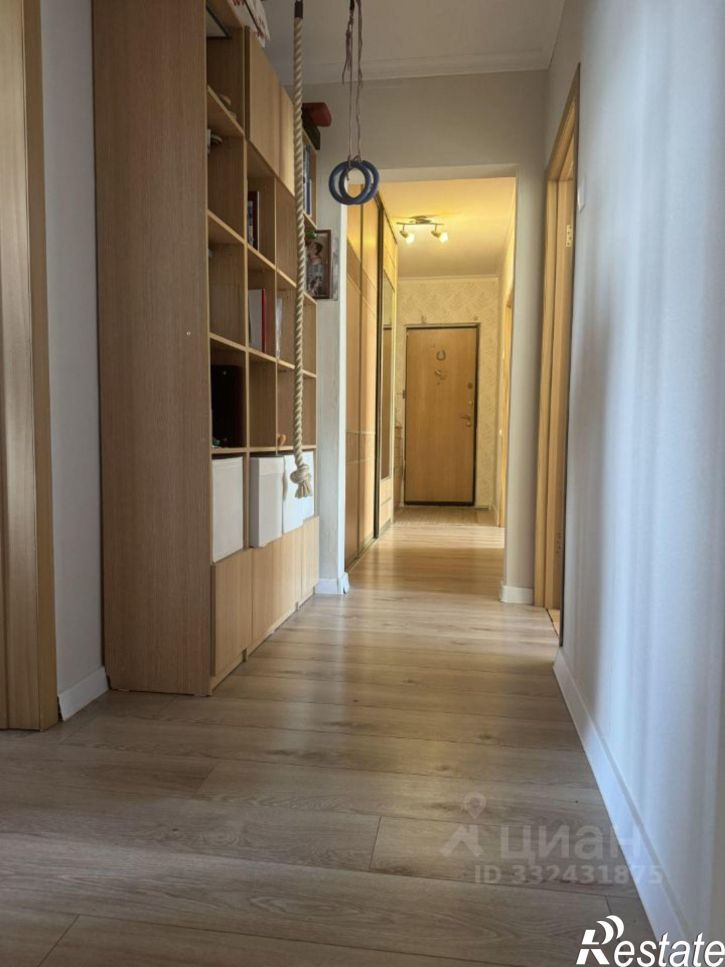 3-комн квартира ул Омская, 12,  д. 12