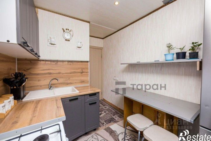 4-комн квартира ул Молодогвардейцев, 26,  д. 26