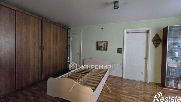 2-комн квартира пр-кт Победы, 165,  д. 165