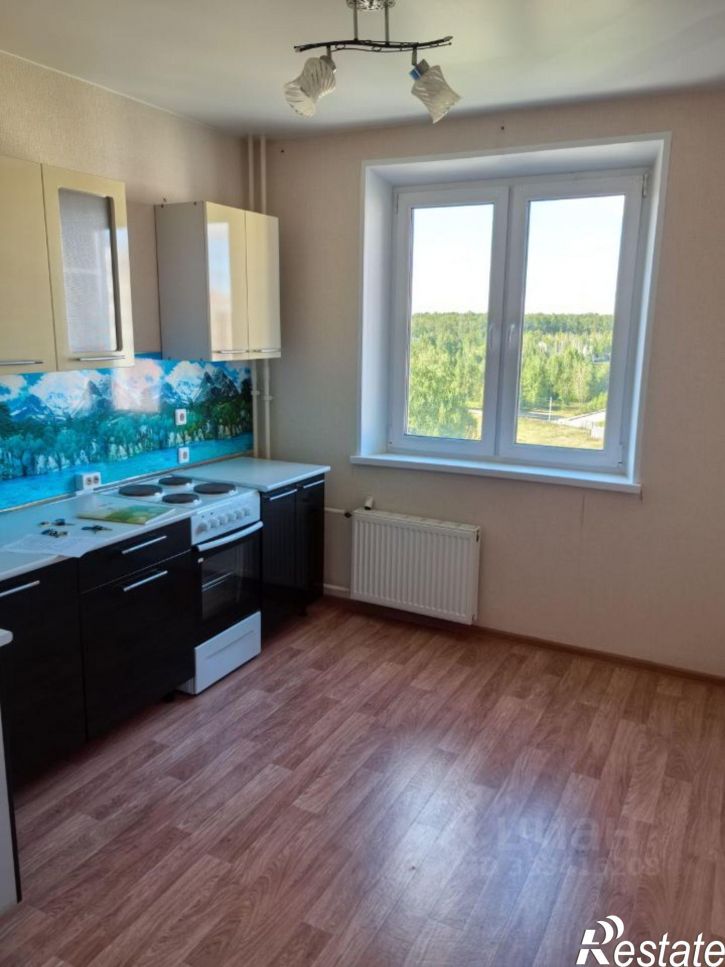 1-комн квартира ул Изумрудная, 1,  д. 1