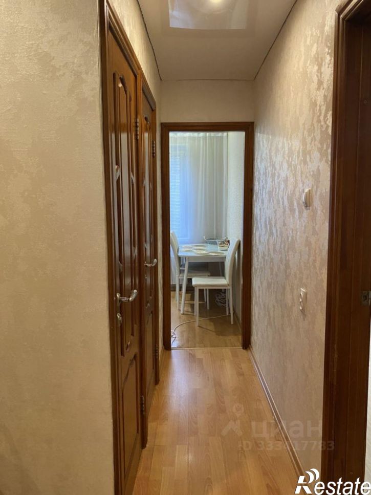 3-комн квартира ул Бурденюка, 8,  д. 8