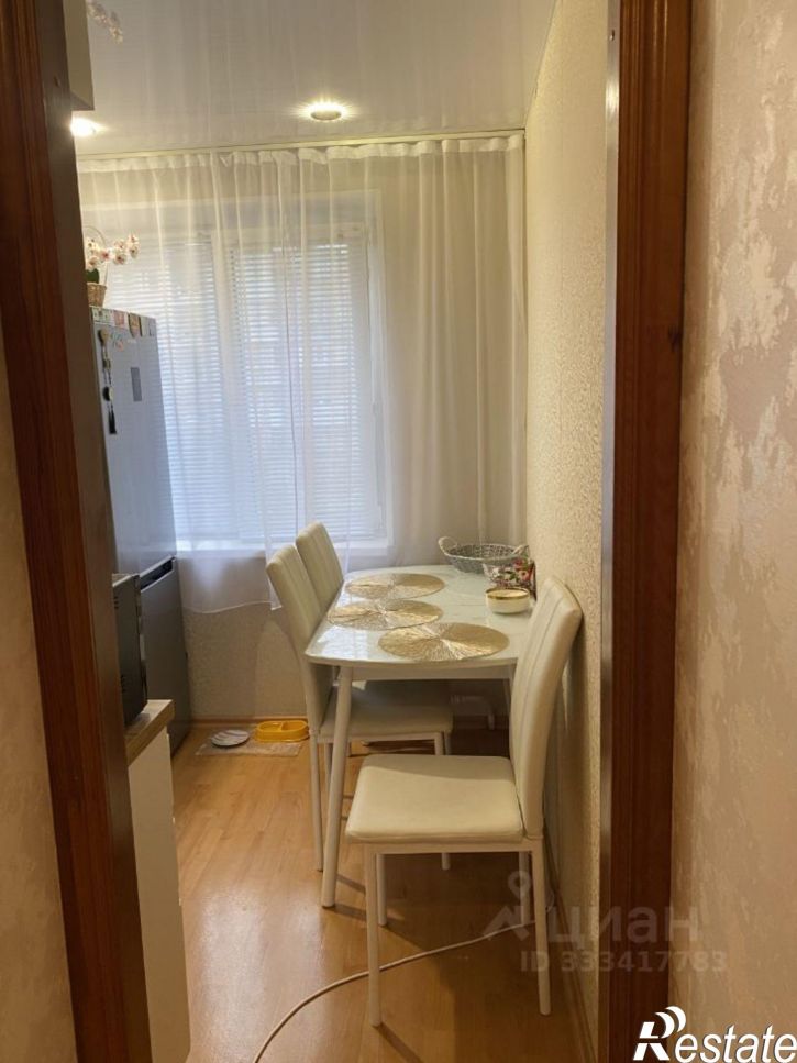 3-комн квартира ул Бурденюка, 8,  д. 8