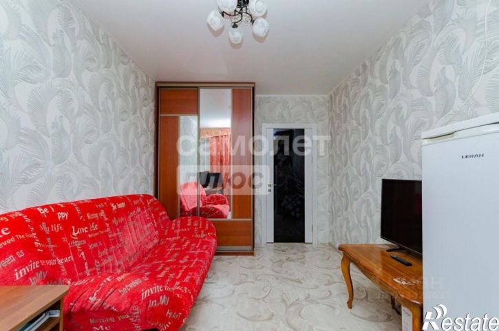 3-комн квартира ул Омская, 12,  д. 12