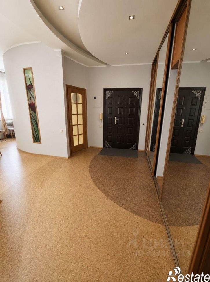 4-комн квартира ул Цвиллинга, 36,  д. 36