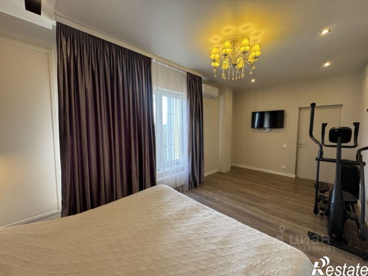 3-комн квартира ул Лесопарковая, 7Г,  д. 7Г