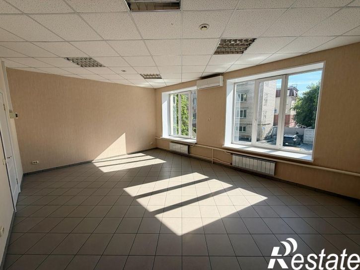Офис Маркса, 54