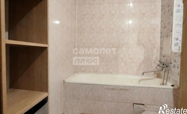 1-комн квартира пр-кт Победы, 303/2,  д. 303/2