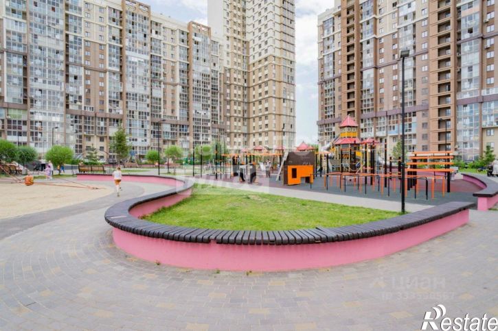 3-комн квартира улица Толбухина, 5,  д. 5