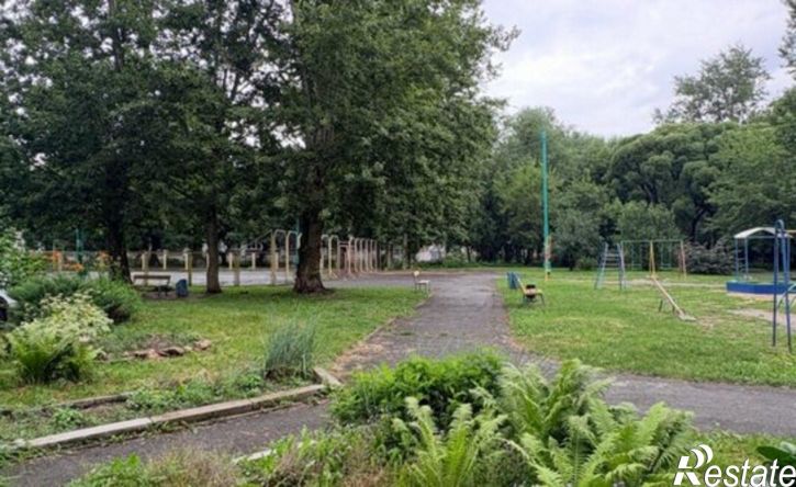 3-комн квартира улица Молодогвардейцев, 65,  д. 65