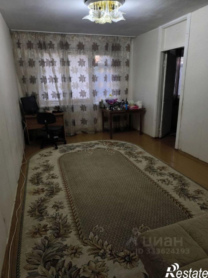 3-комн квартира площадь МОПРа, 4,  д. 4