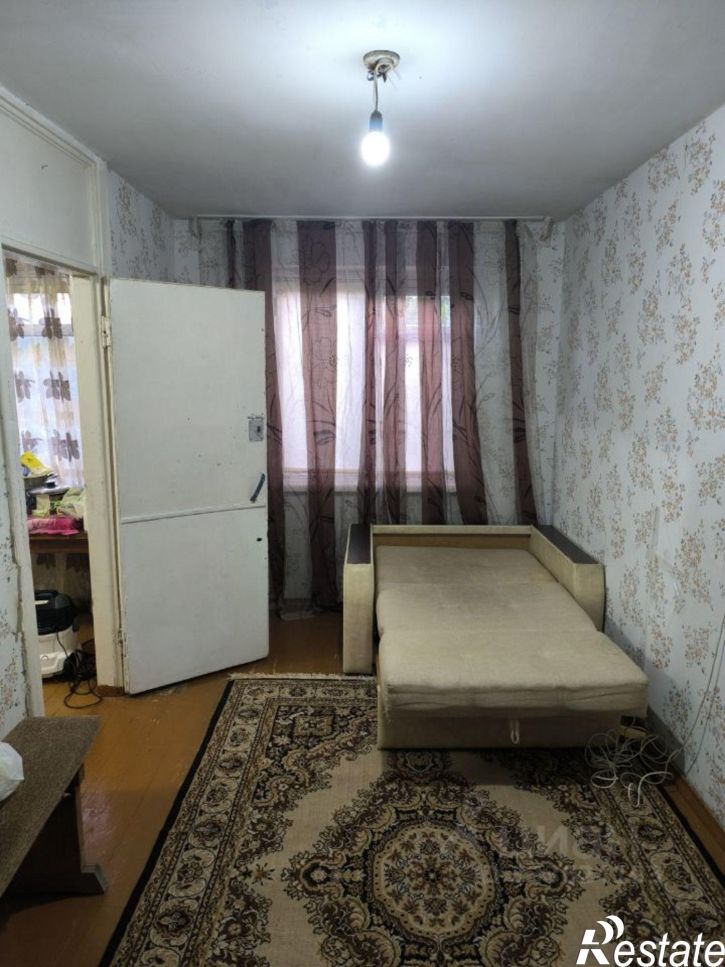 3-комн квартира площадь МОПРа, 4,  д. 4