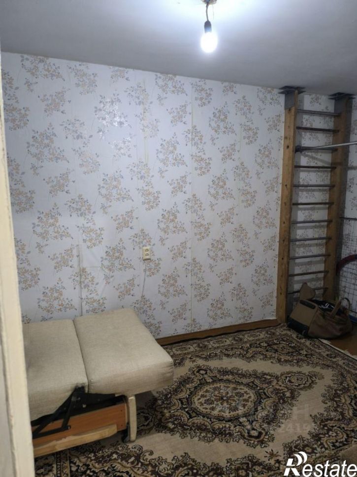3-комн квартира площадь МОПРа, 4,  д. 4