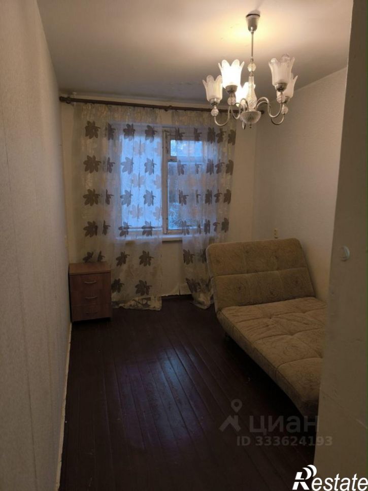 3-комн квартира площадь МОПРа, 4,  д. 4