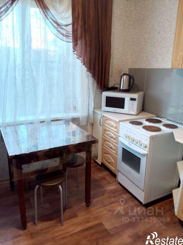 2-комн квартира улица Тухачевского, 13,  д. 13