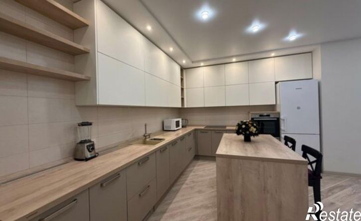 3-комн квартира улица Энтузиастов, 11В,  д. 11В