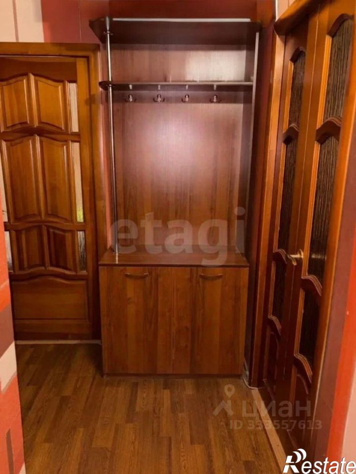 2-комн квартира улица 3 Интернационала, 64,  д. 64