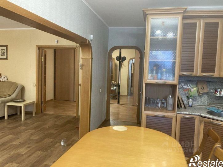 3-комн квартира улица Монакова, 31,  д. 31