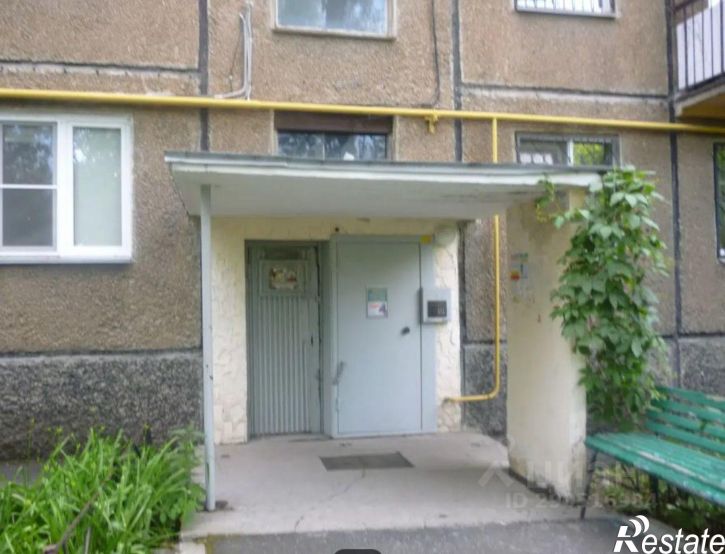 2-комн квартира улица Сулимова, 100,  д. 100