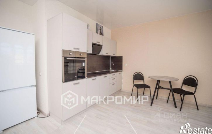 2-комн квартира улица Братьев Кашириных, 131,  д. 131