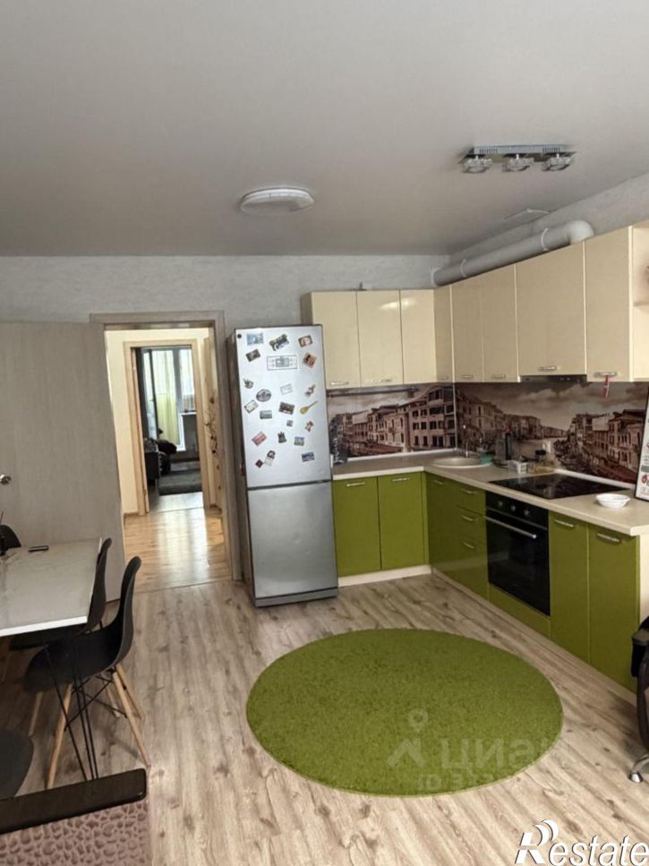 2-комн квартира улица Генерала Мартынова, 8,  д. 8