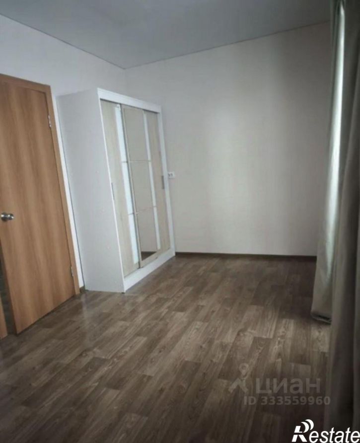 1-комн квартира улица Университетская Набережная, 97А,  д. 97А