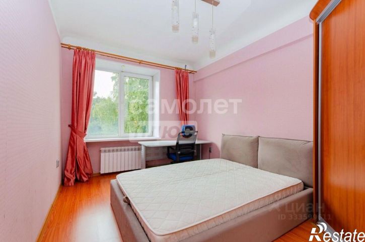 3-комн квартира улица Плеханова, 31,  д. 31