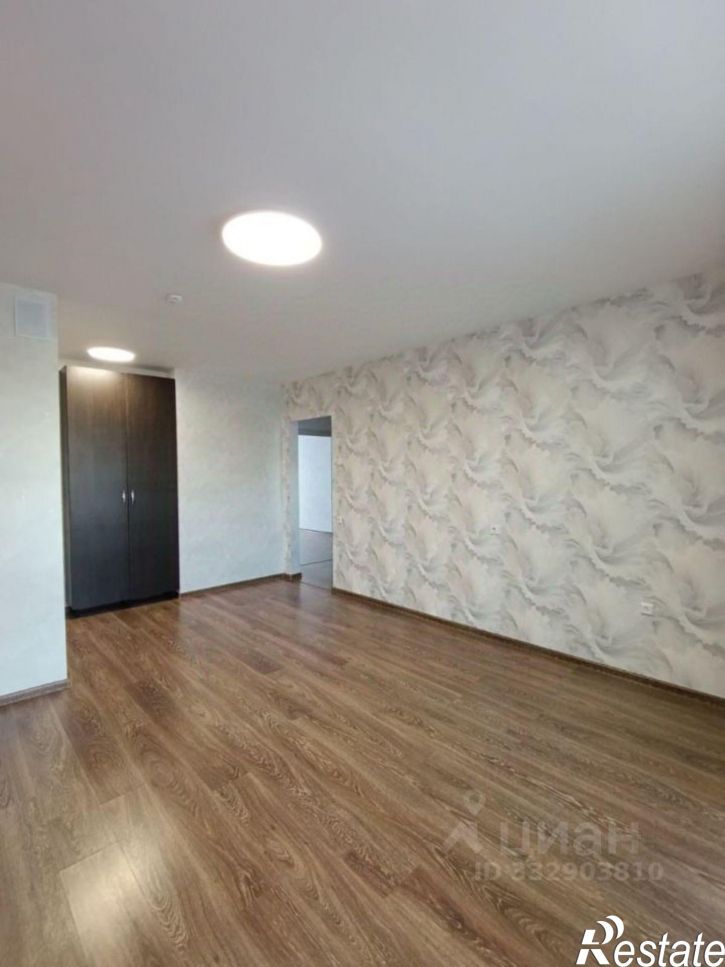 2-комн квартира улица Братьев Кашириных, 111,  д. 111