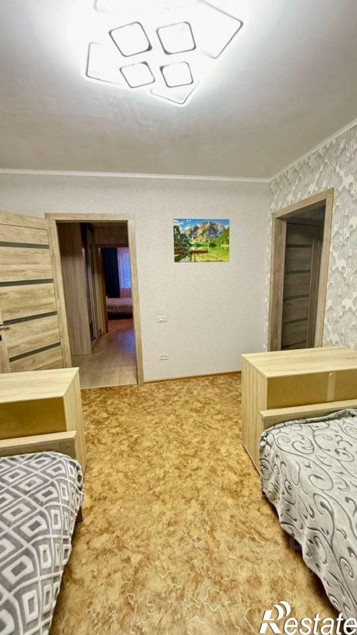 4-комн квартира Пограничная улица, 2,  д. 2
