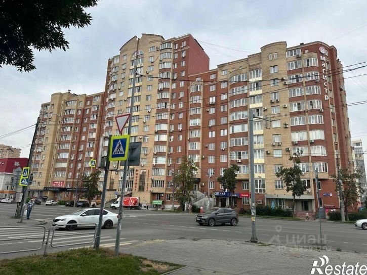 3-комн квартира улица Воровского, 61Б,  д. 61Б