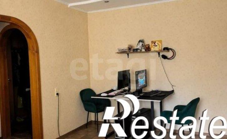 2-комн квартира улица Агалакова, 15,  д. 15