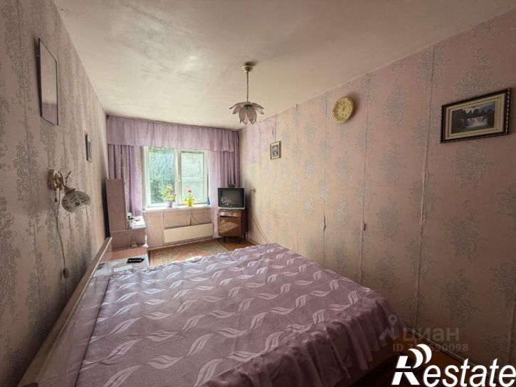 2-комн квартира улица Пети Калмыкова, 12,  д. 12