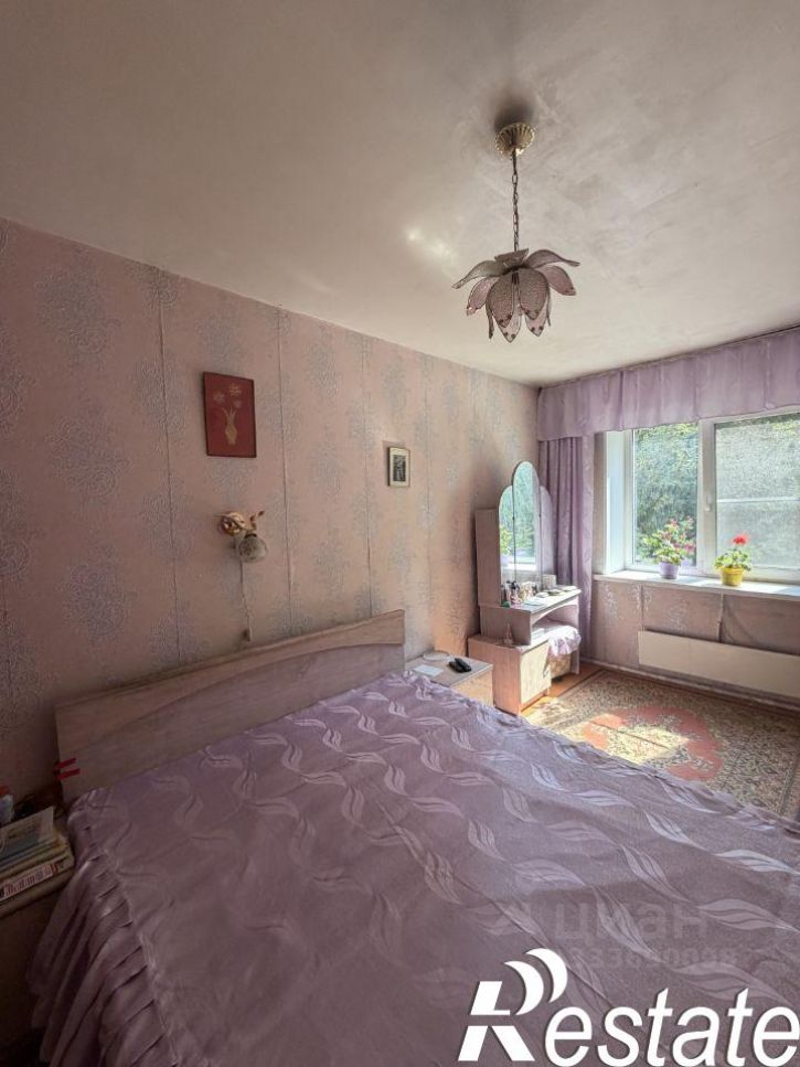 2-комн квартира улица Пети Калмыкова, 12,  д. 12