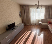 1-комн, 40кв м, этаж 2/10 улица Монакова, 31
