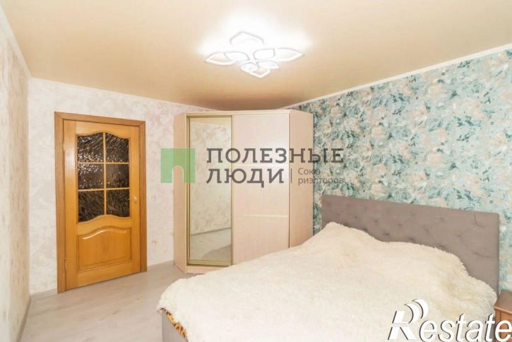 3-комн квартира улица Комарова, 135,  д. 135