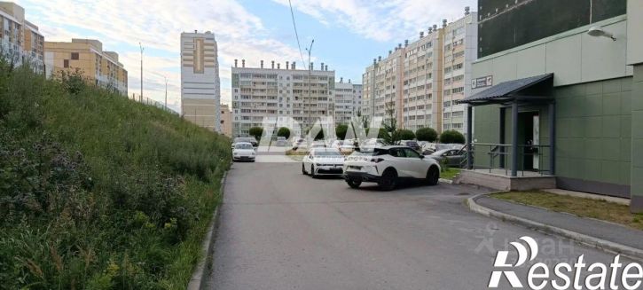 Торговое помещение улица Петра Сумина, 26,  д. 26