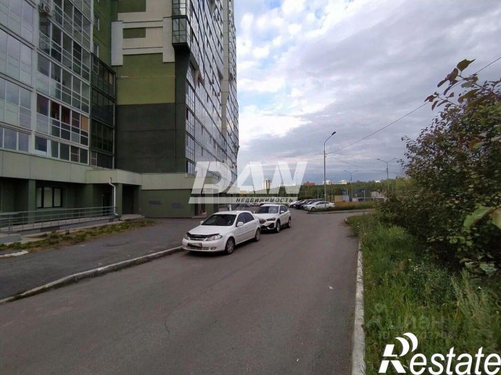 Торговое помещение улица Петра Сумина, 26,  д. 26