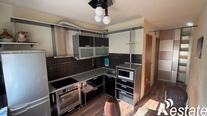 1-комн квартира улица Монакова, 31,  д. 31