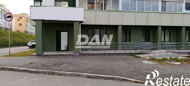 Торговое помещение улица Петра Сумина, 26,  д. 26