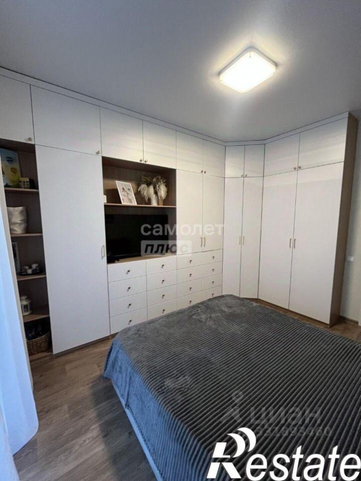 3-комн квартира проспект Родионова, 8,  д. 8