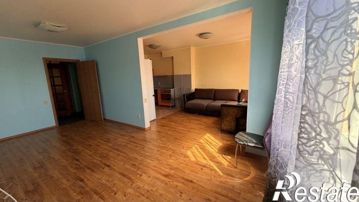 3-комн квартира улица Сулимова, 75А,  д. 75А