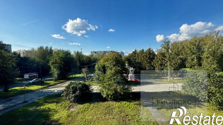 2-комн квартира улица Сталеваров, 39,  д. 39
