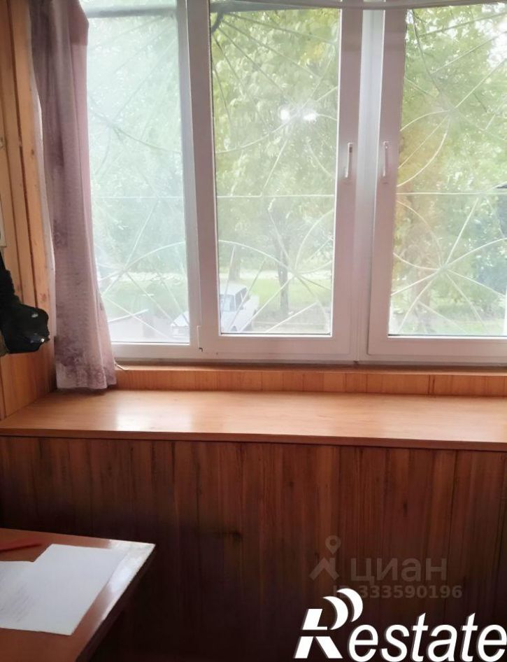 3-комн квартира улица Университетская Набережная, 24,  д. 24