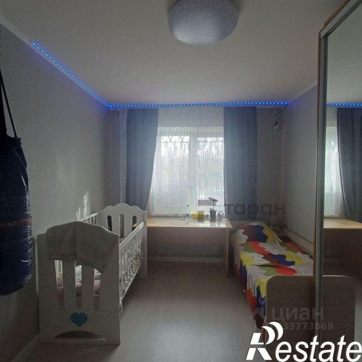 4-комн квартира улица Братьев Кашириных, 105,  д. 105