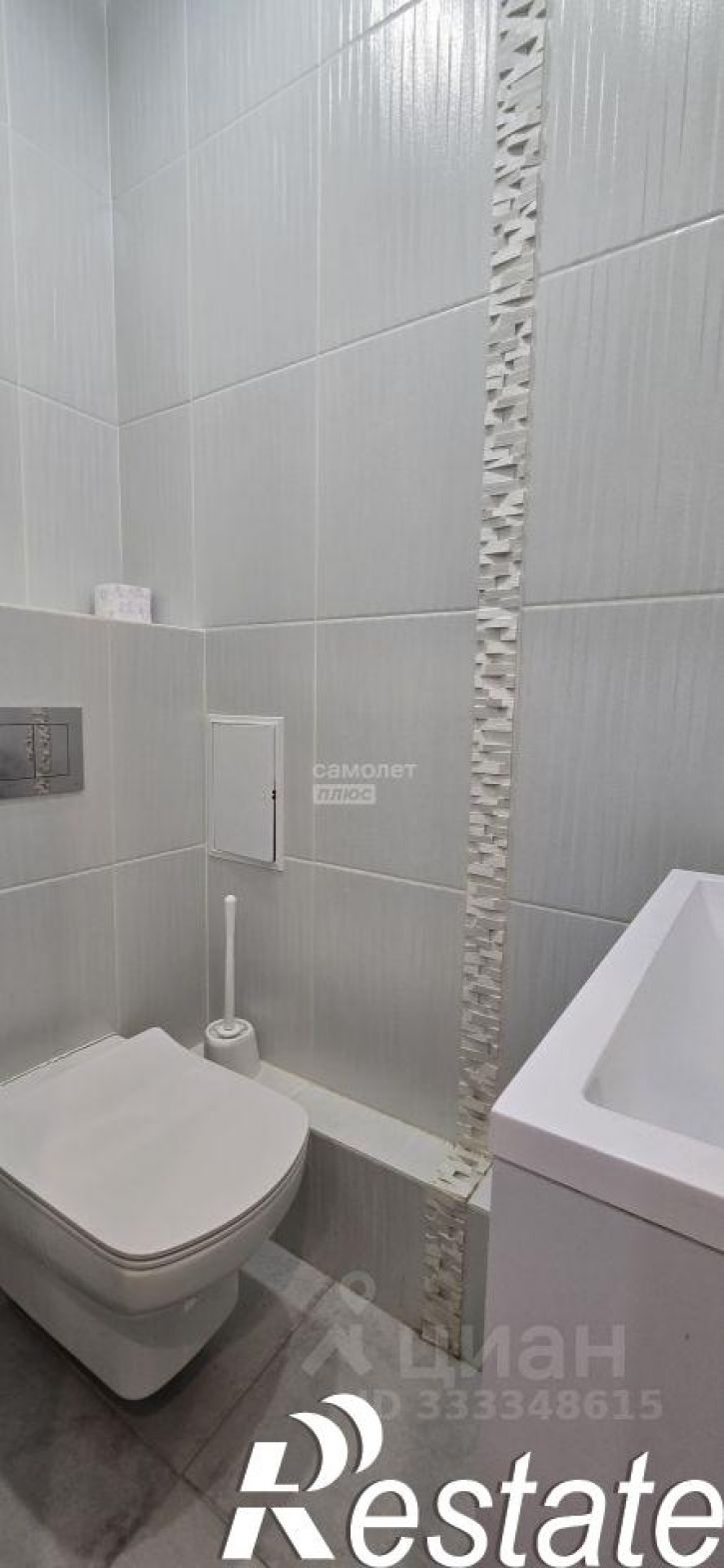 2-комн квартира улица Александра Шмакова, 38,  д. 38