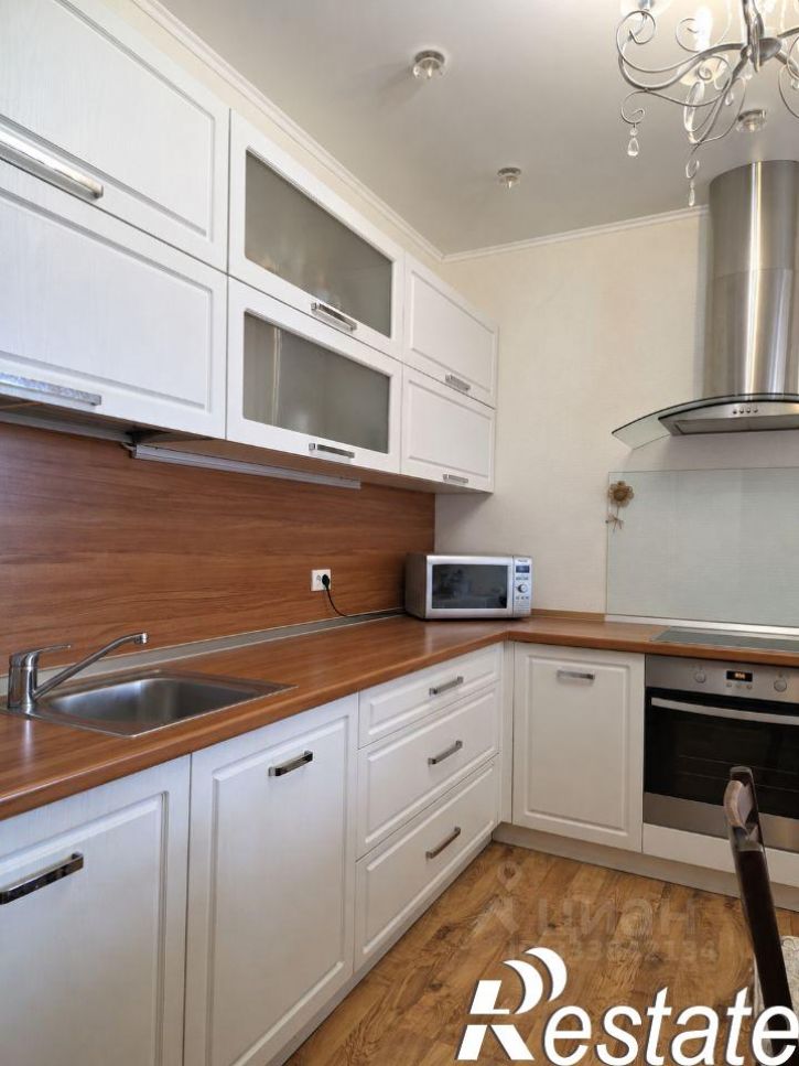 3-комн квартира Свердловский проспект, 35,  д. 35