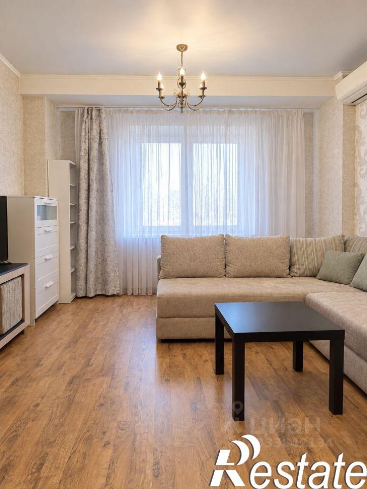 3-комн квартира Свердловский проспект, 35,  д. 35