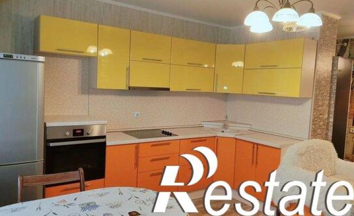 3-комн квартира улица Александра Шмакова, 33,  д. 33