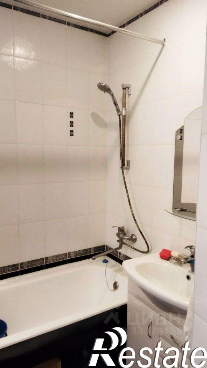 1-комн квартира улица Сулимова, 75А,  д. 75А